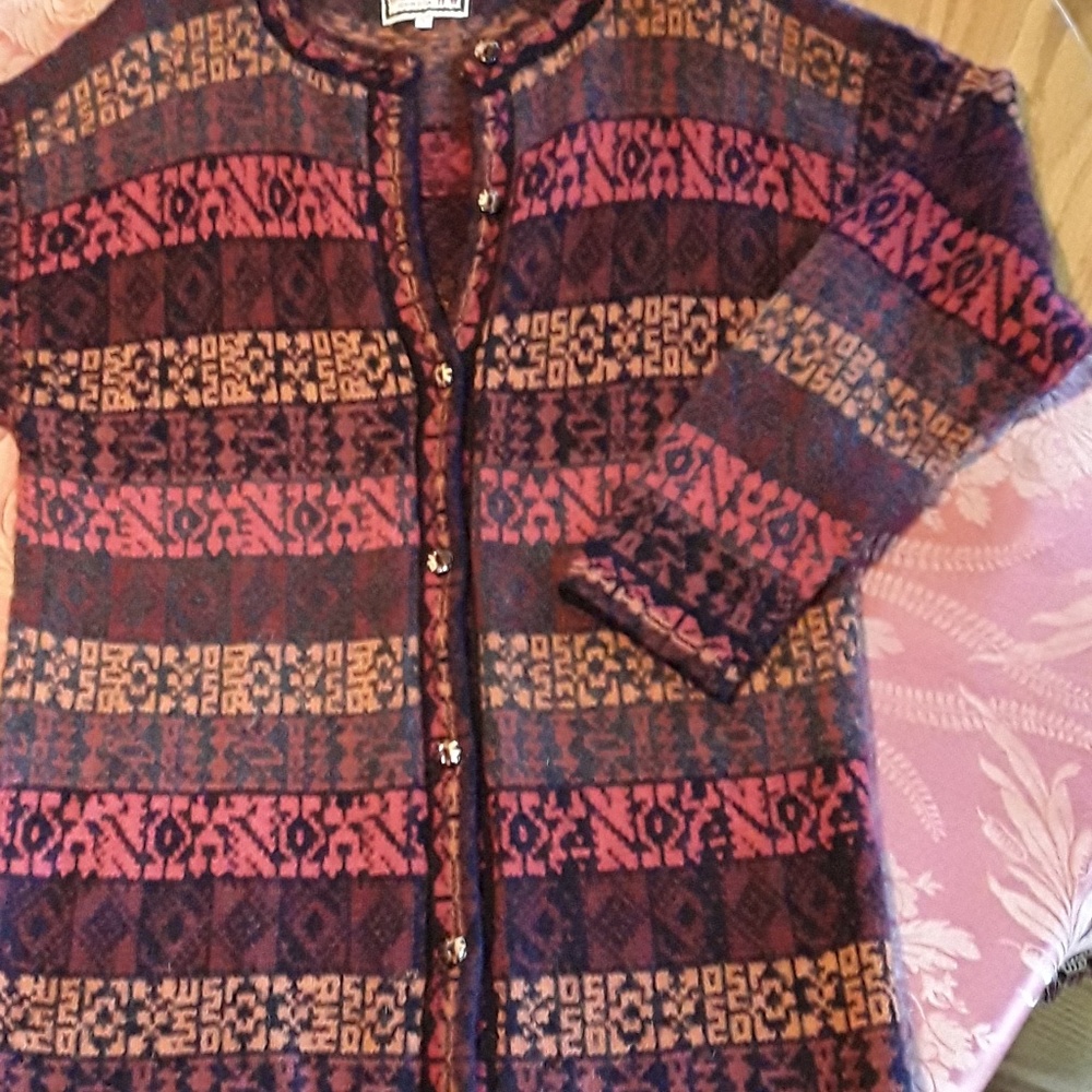 Stunning alpaca sweater from Peru